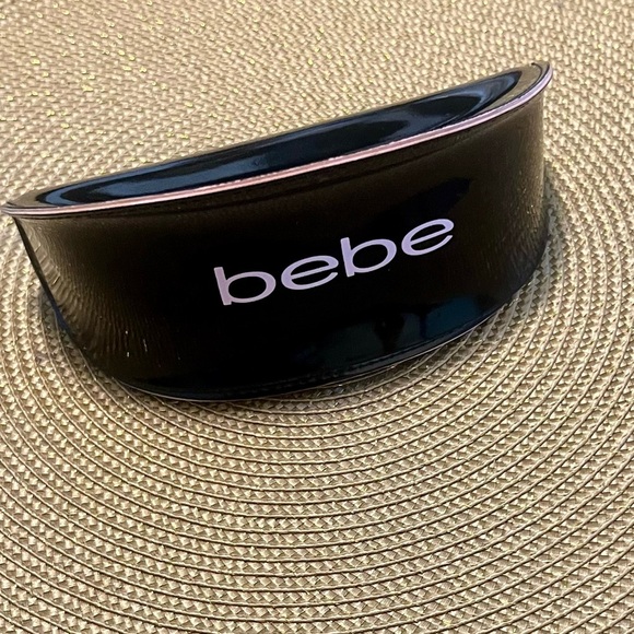 Bebe Glossy Black Sunglasses Holder - Picture 2 of 5